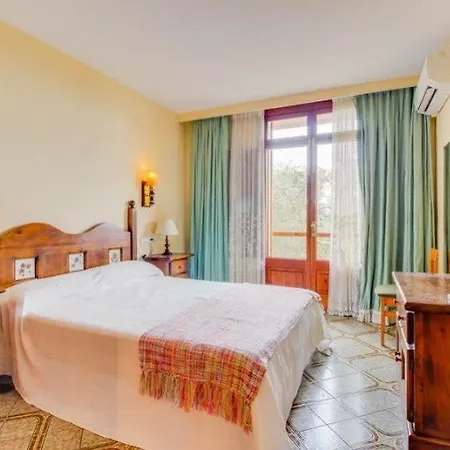 Rand Villa *
